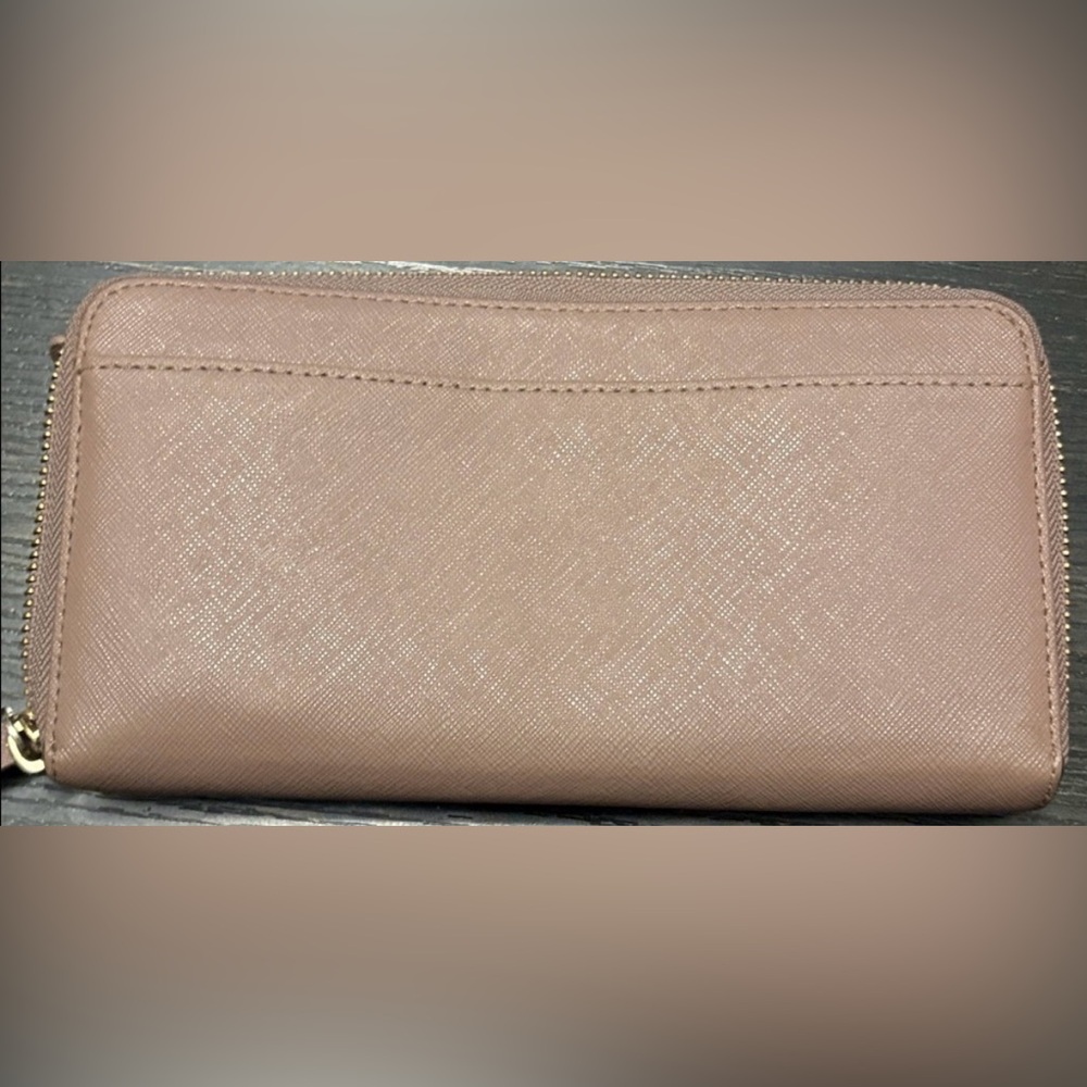 Kate Spade (FOUR-FER) Black Saffiano Crossbody with Chain Strap - Picture 6 of 8